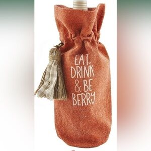 New! Mudpie Eat Drink & Be Berry Cotton Wine Bag